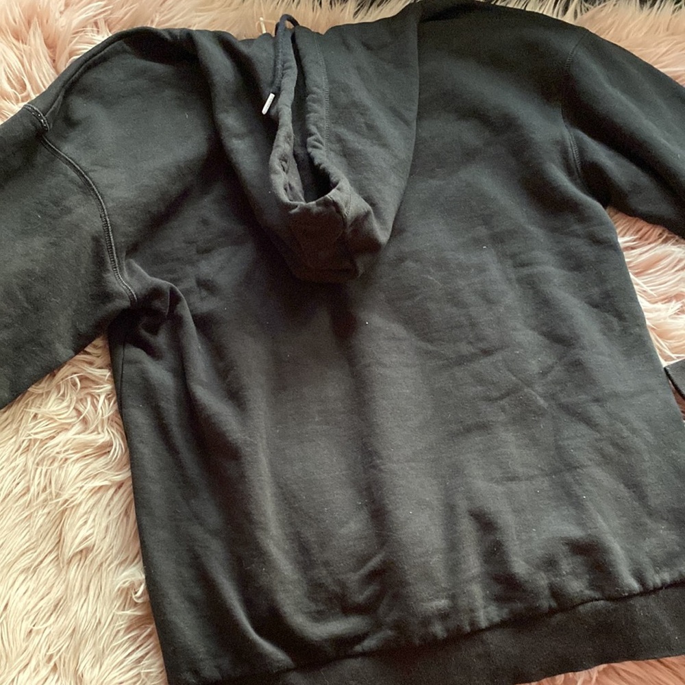 Puma Sweater - Picture 5 of 5